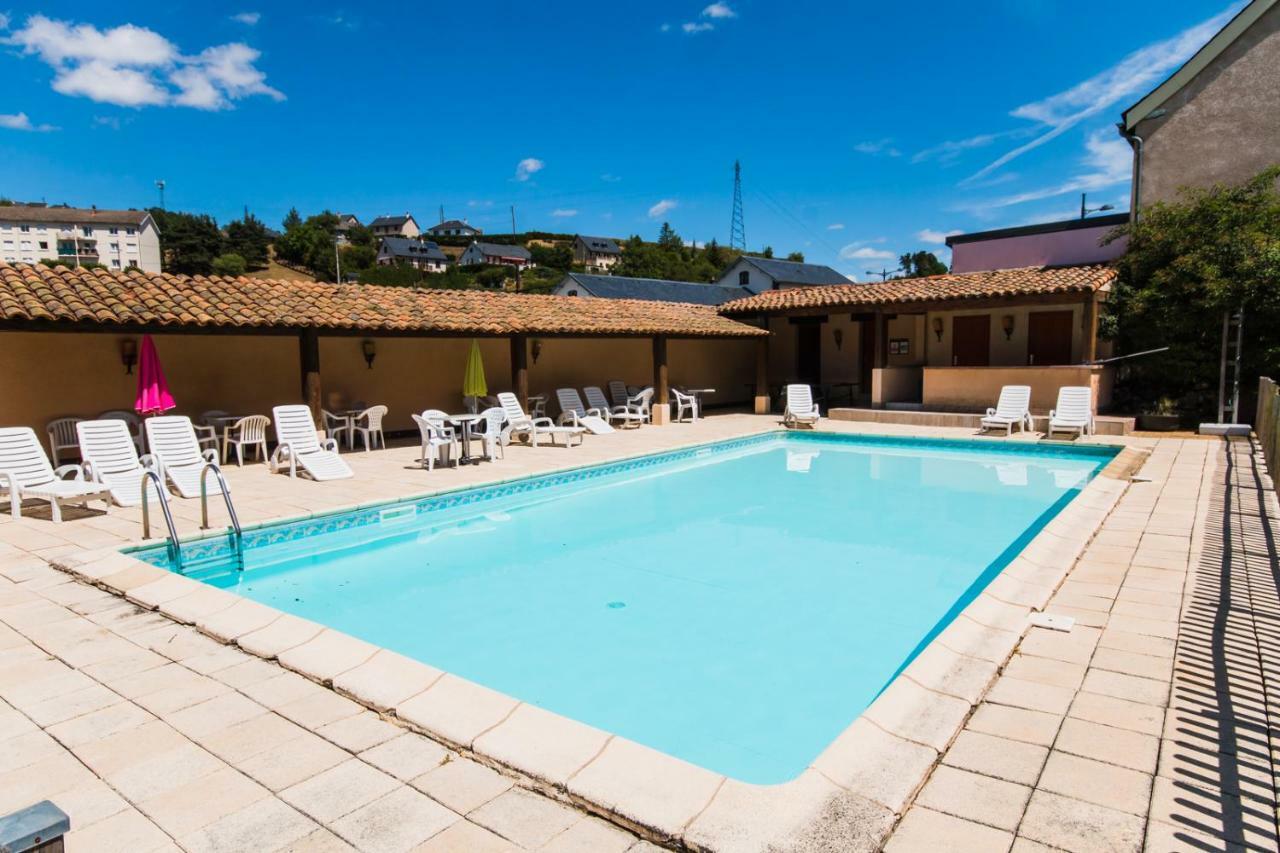 Les Messageries Hotel Saint-Flour  Exterior foto